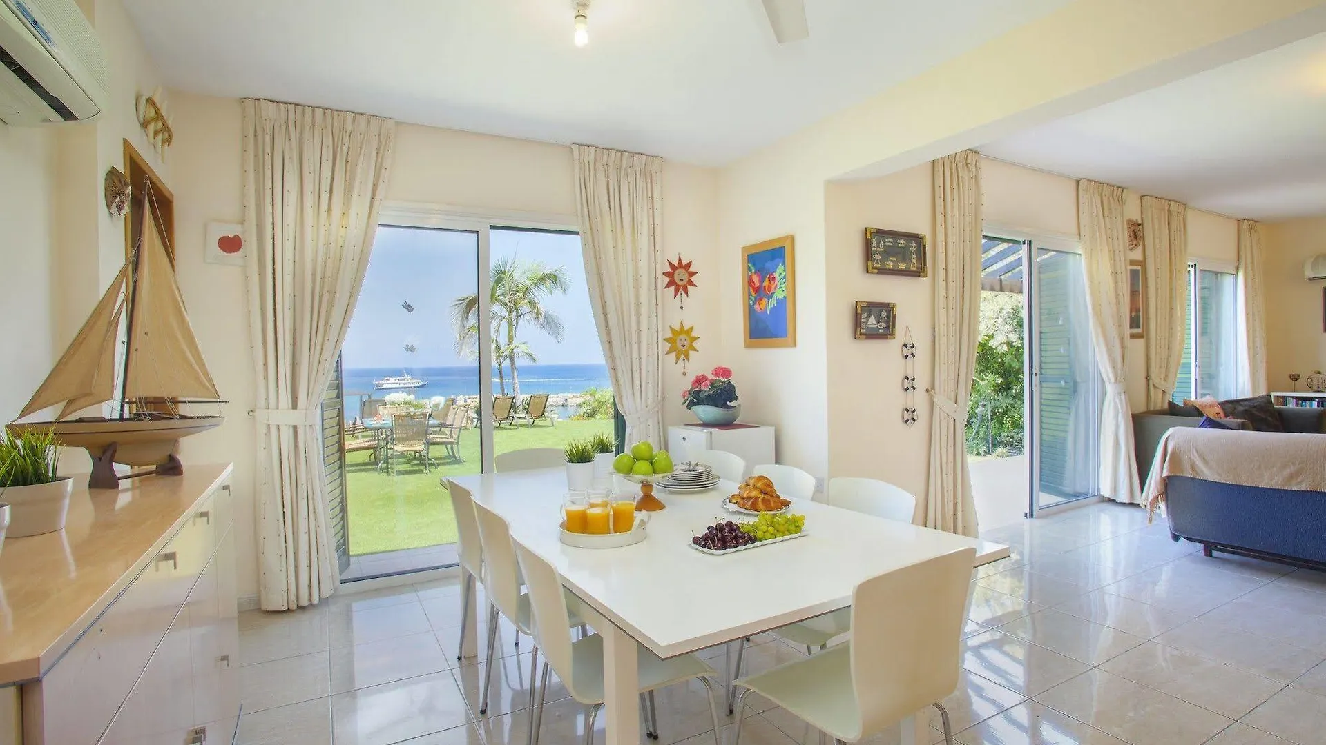 Protaras Coast Panorama Villa 0*,